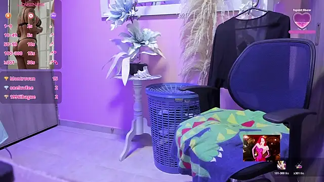 KAROL_MILF webcam