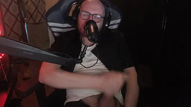 chicostick413 webcam