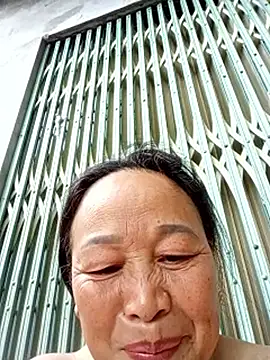 heesuu11 webcam
