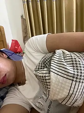 Linda-babyy webcam
