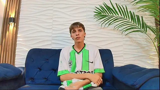 Pavo_tv webcam