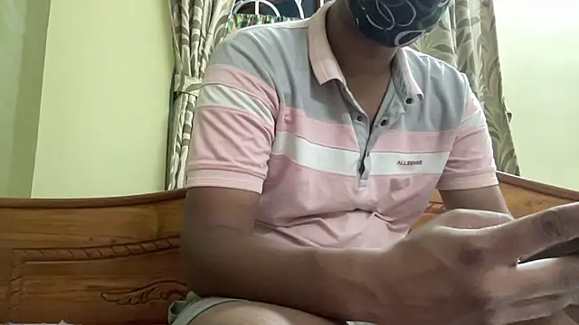 Slave_Aryan webcam