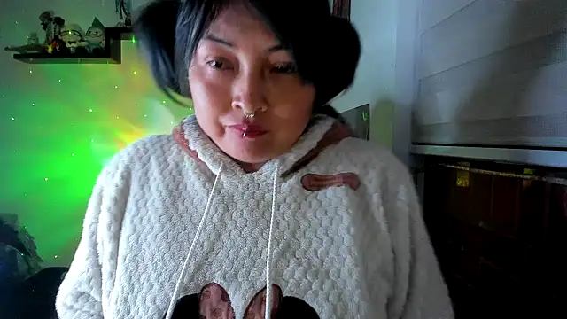 Shaddycute_ webcam