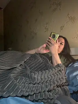 Naughtbaby_2025 webcam