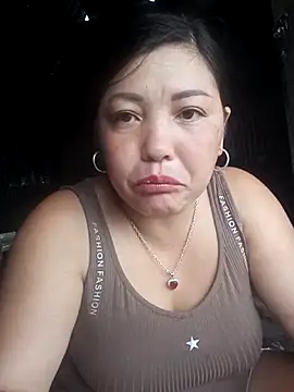 sary-hot2x webcam