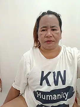 babyloves69 webcam
