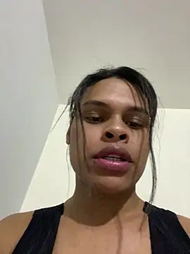 Ummelillyina - Trans webcam sex chat