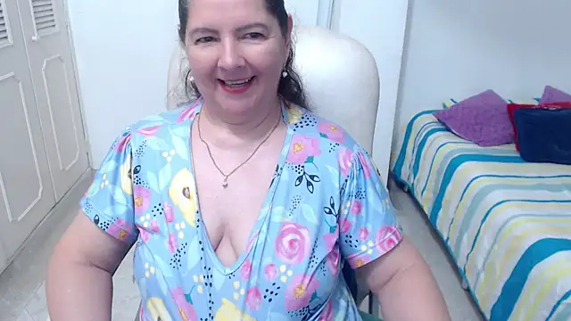leonela_69 webcam