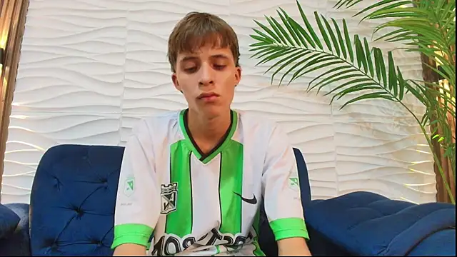 Pavo_tv webcam