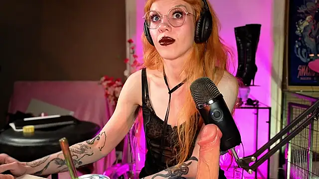 tacodeluxxxe - Tacodeluxxxe's free webcam - UK Sex Cams