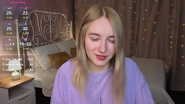 Shy_Polly webcam