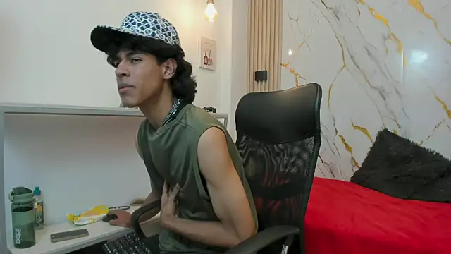 Zayn_Fox32 webcam
