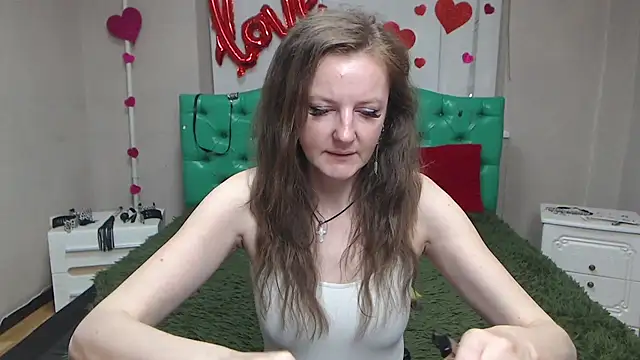 MeganPirs webcam