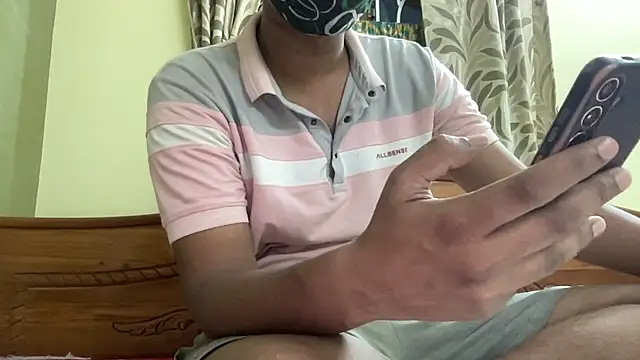 Slave_Aryan webcam