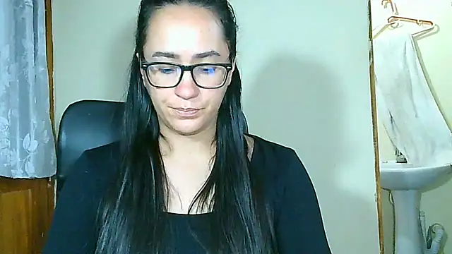 nathalieprez4 - Nathalieprez4's free webcam - UK Sex Cams
