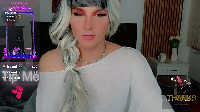 HelenSpellman webcam