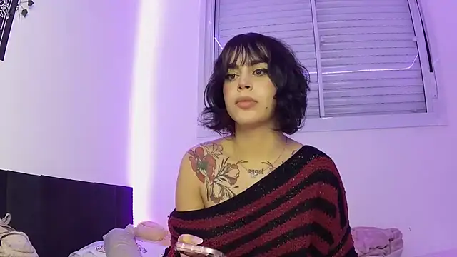 ariane_kimiko webcam