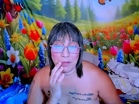 indianroxy webcam