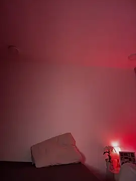 Hips_hannah webcam