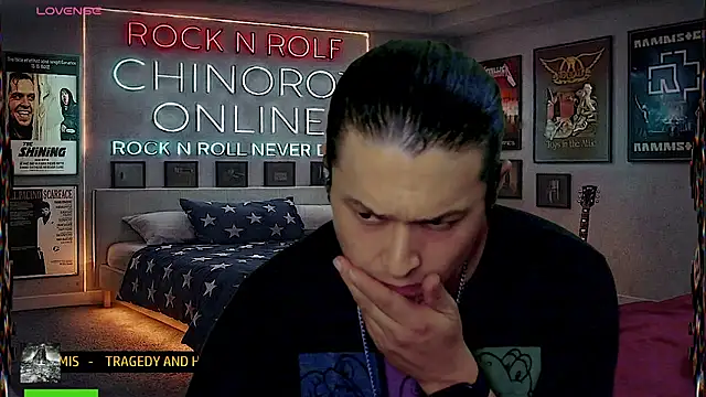 chino_roz webcam
