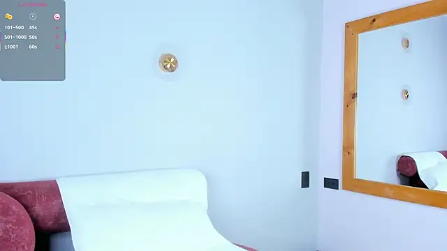 Travis_lenox_ webcam