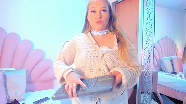 SabrinaVantress webcam