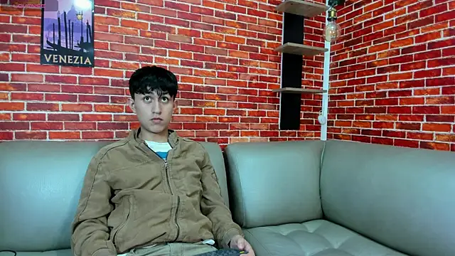 Hoot_boyss_ webcam