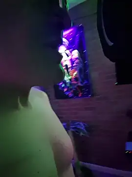 chronic_vibez webcam