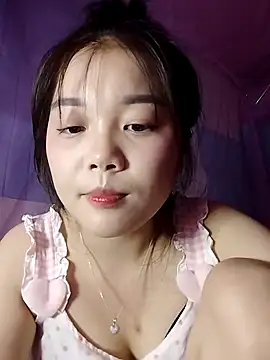 Baa-bee22 webcam