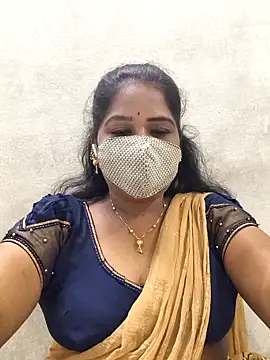 MaaliiiPonuTamil webcam