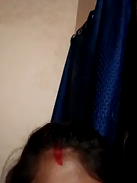 Maya_mohni webcam