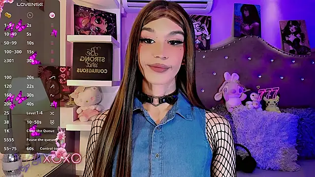 Megaan_Dolll webcam