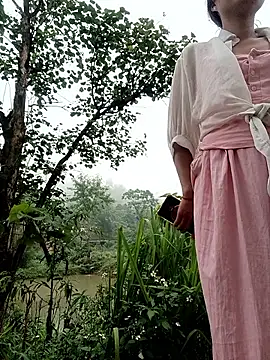 linda_bae00 webcam