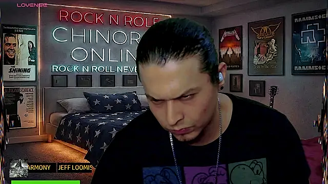 chino_roz webcam