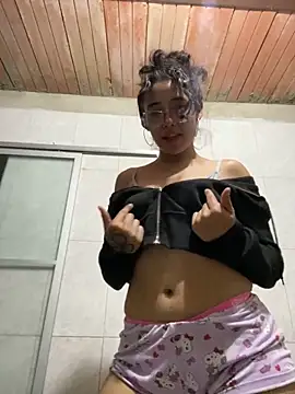 LolliePops_ webcam