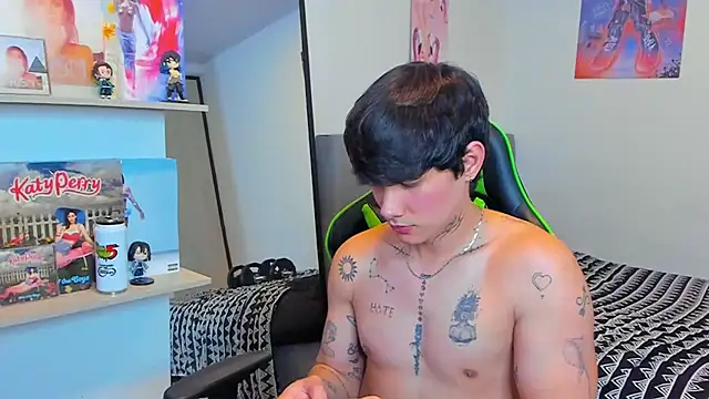 JayHotxxx webcam
