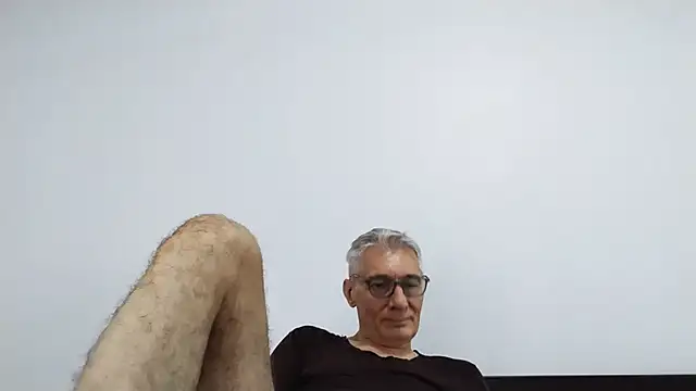 BIGUNCUTHARDCOCK