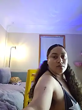 honeeyyy_pot webcam