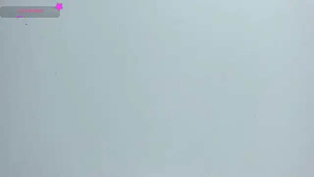 MissCurvyTop webcam