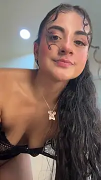 AngelinaDuvall webcam