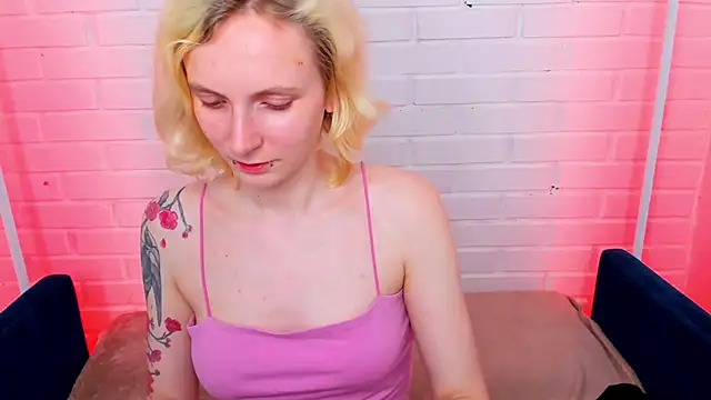 LikiLips webcam