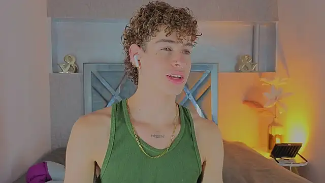 nova_salvatore webcam