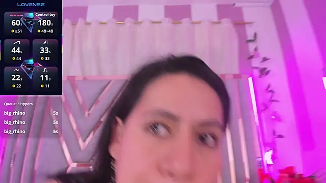 adri_rivera webcam