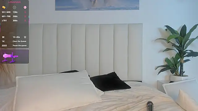 Megan_Brunette2 webcam