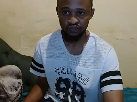 xxTroyX webcam