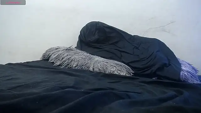 Naomy_Reiden