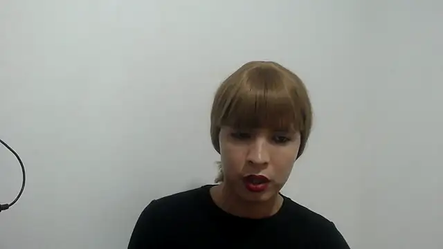 estefania224 webcam