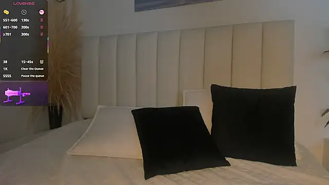 Megan_Brunette2 webcam