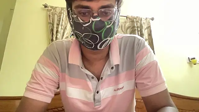 Slave_Aryan webcam