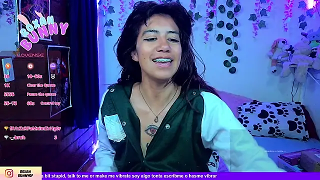 Roxanbunny1 webcam